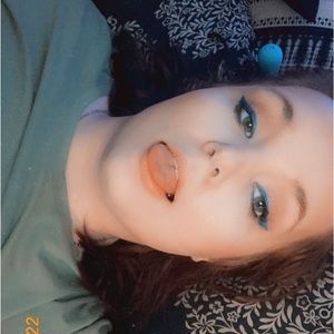 Meet your Posher, Savannah